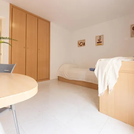 Gladiols By Interhome Apartamento *