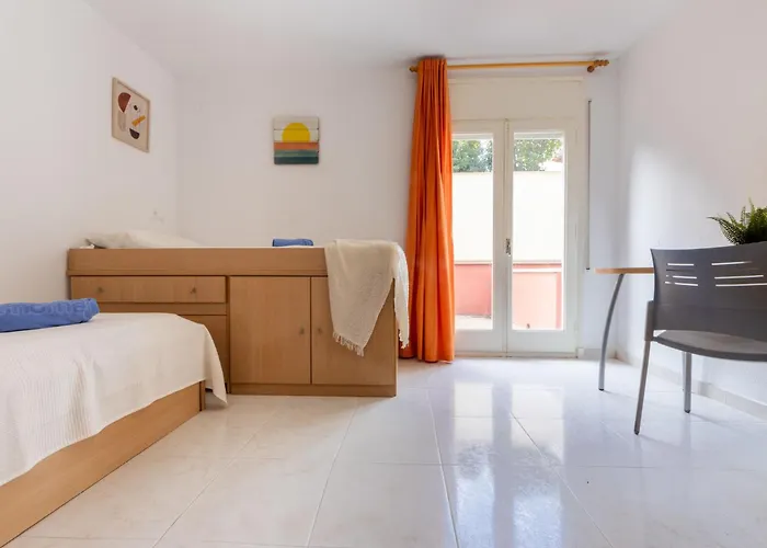 Gladiols By Interhome Cambrils
